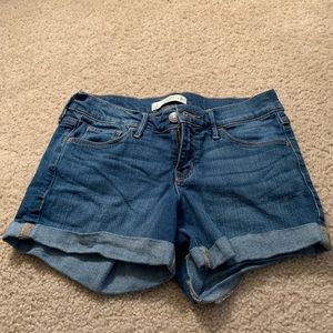 Abercrombie and Fitch med wash shorts size 2